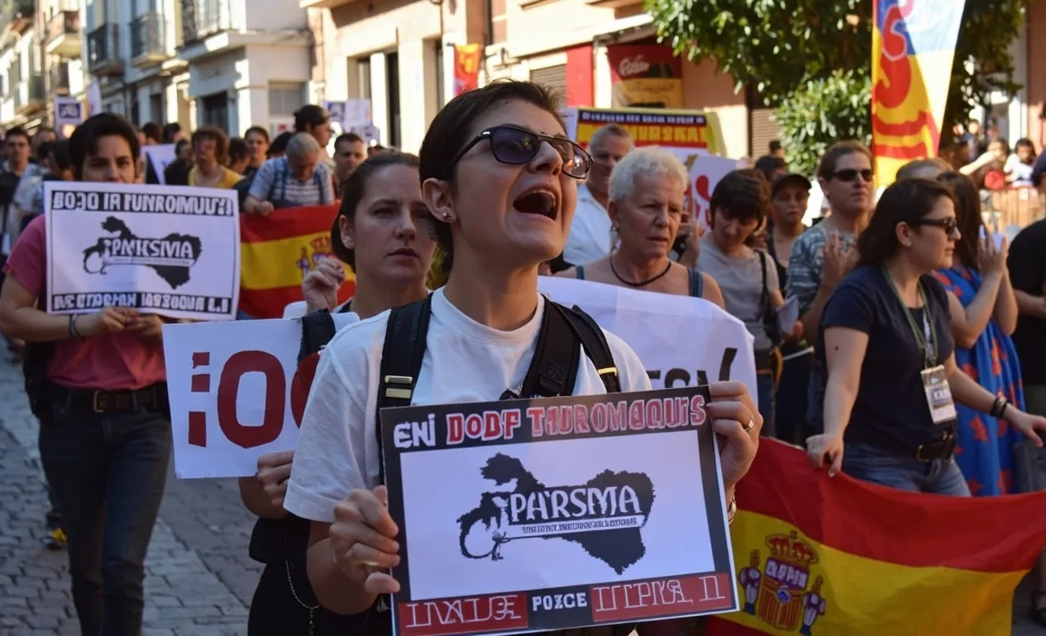 PACMA Activists Plan Major Protest Against Denia Bull Festival | Animal Rights News